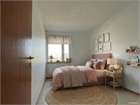 Image missing alt text