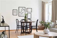 Image missing alt text