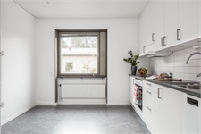 Image missing alt text