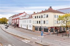 Image missing alt text